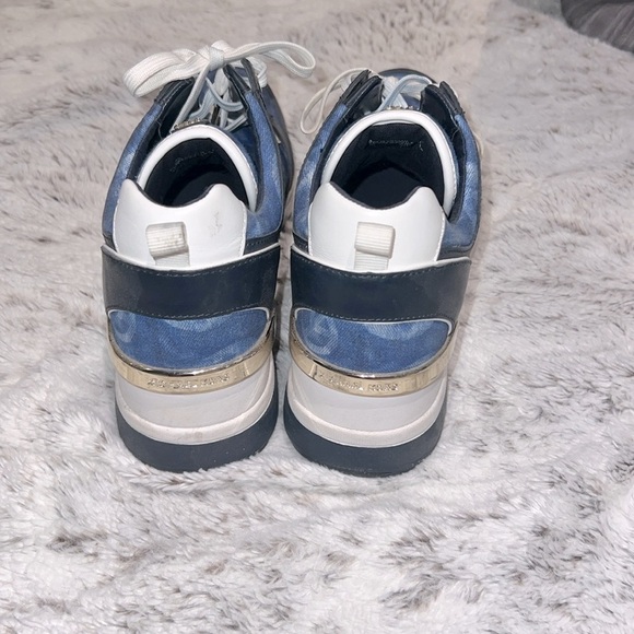 Michael Kors Blue & Navy Peace Sign Wedge Sneakers - Picture 4 of 5